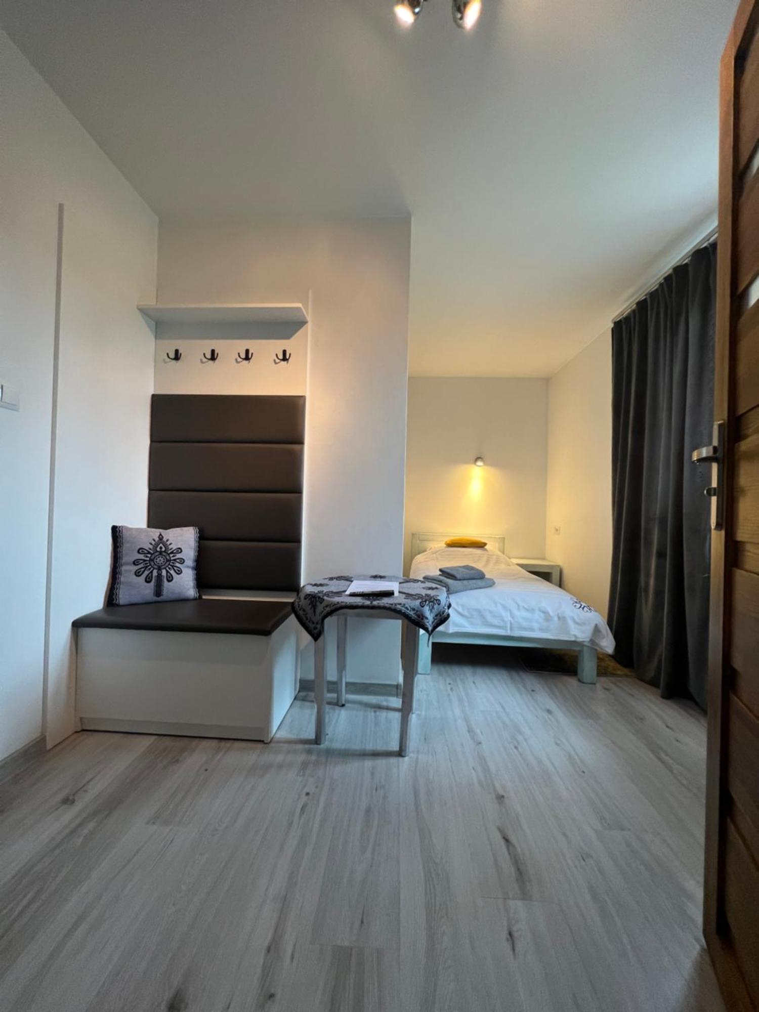 Appartement Ostoya Twoya à Poronin Extérieur photo